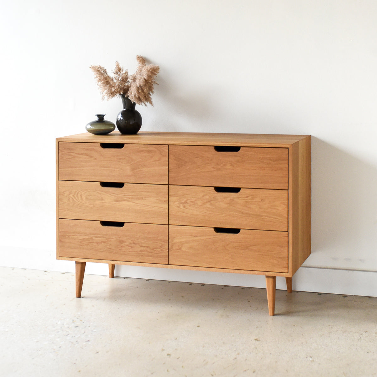 Mid Century Modern 6- Drawer Dresser Mid Century Modern 6- Drawer Dresser