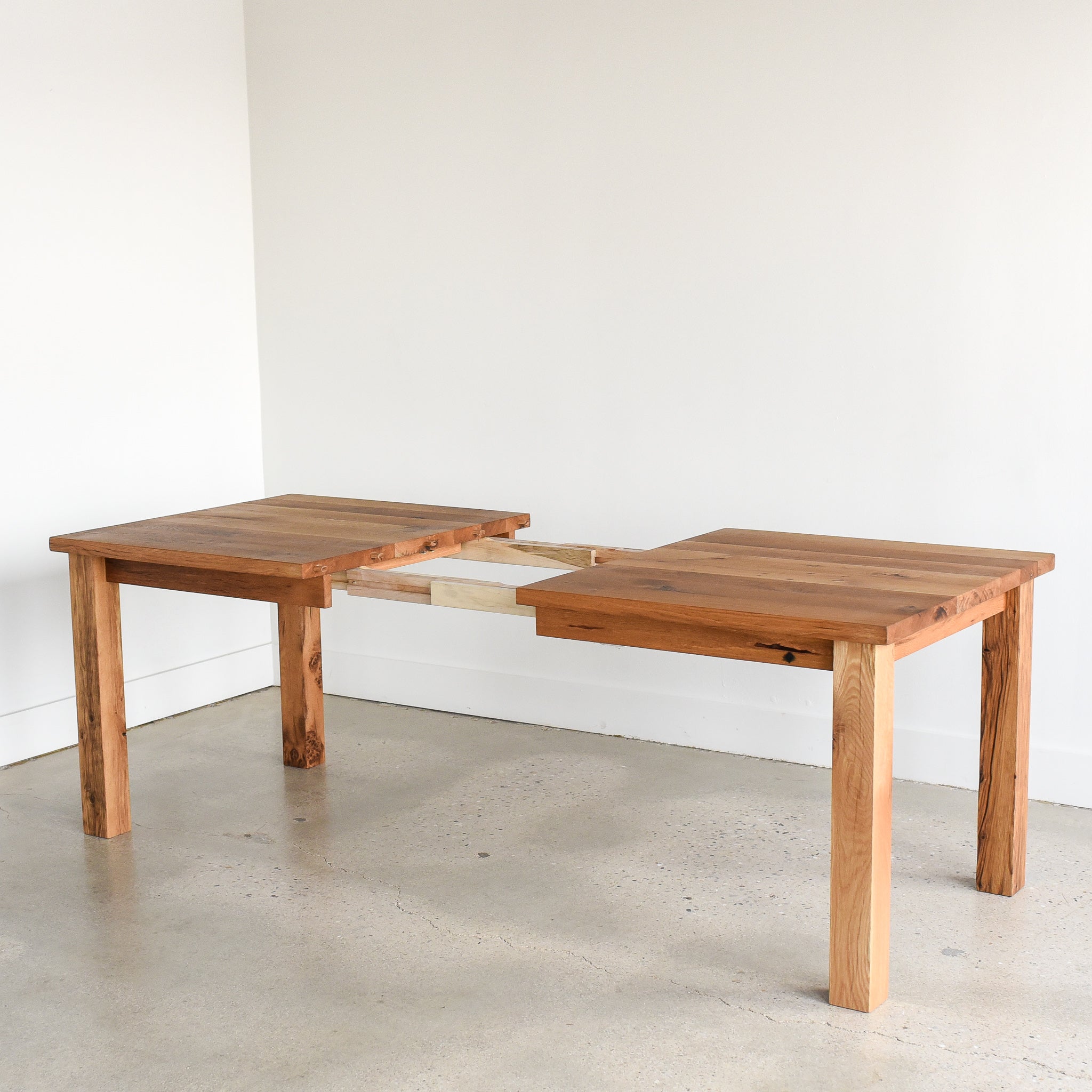 Farmhouse Extendable Dining Table